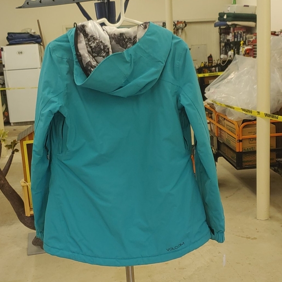 Volcom women's snowboarding coat - Picture 5 of 5